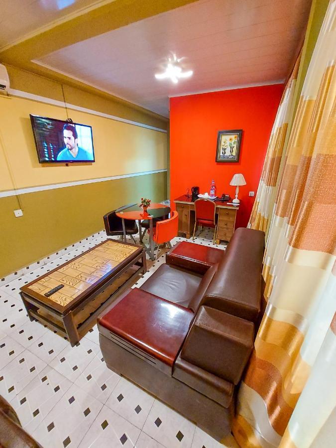 Hotel Relax Kinshasa Exterior photo