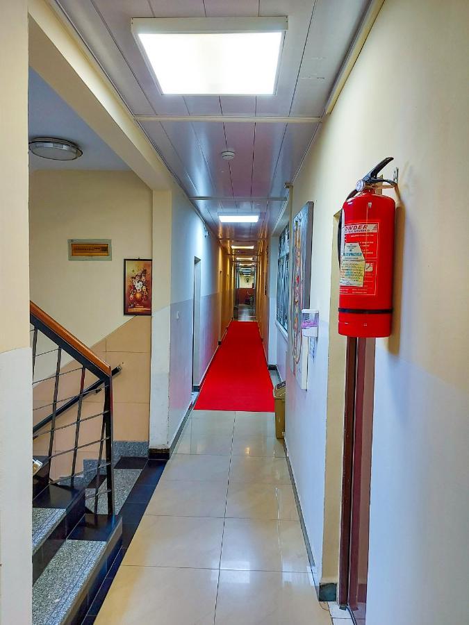 Hotel Relax Kinshasa Exterior photo