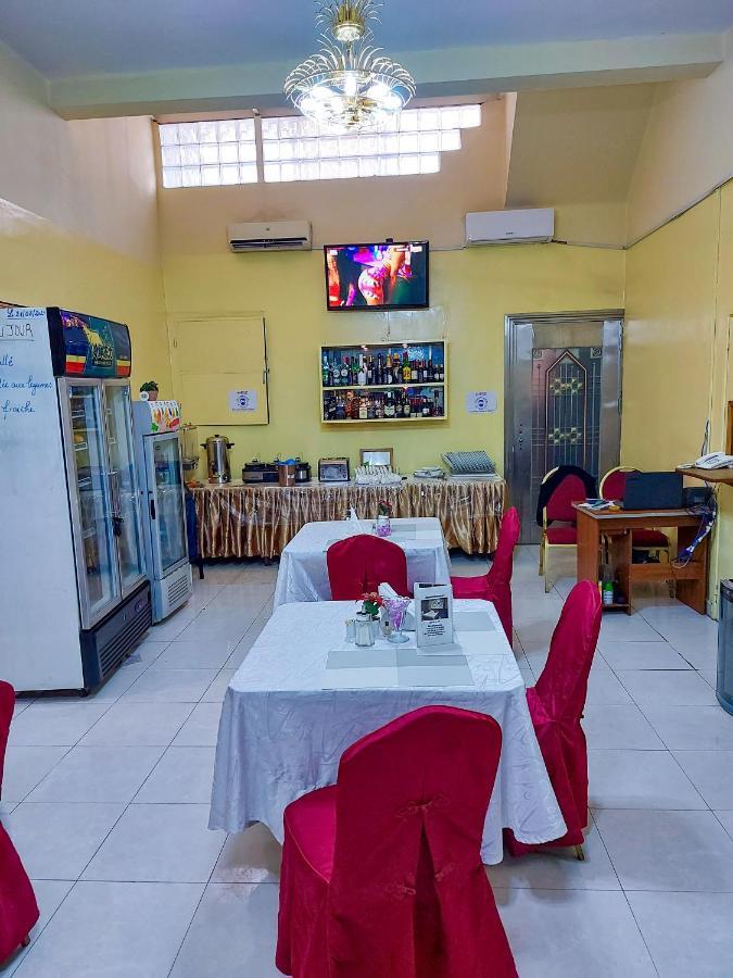 Hotel Relax Kinshasa Exterior photo